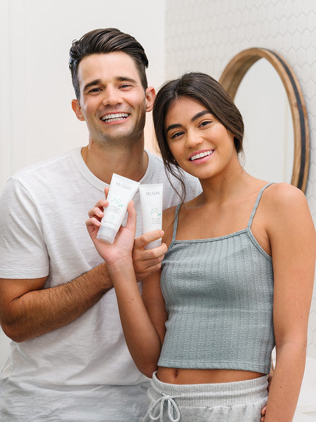 Family Pack (includes 7 tubes) Whitening Toothpaste Deal